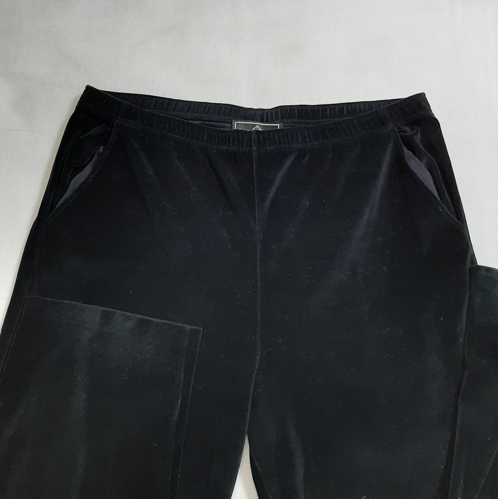 St. John Sport Black Velvet Elastic Waist Pants L - Picture 11 of 11
